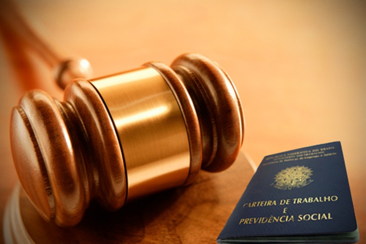 Fenacon entrega posicionamento sobre Reforma Trabalhista